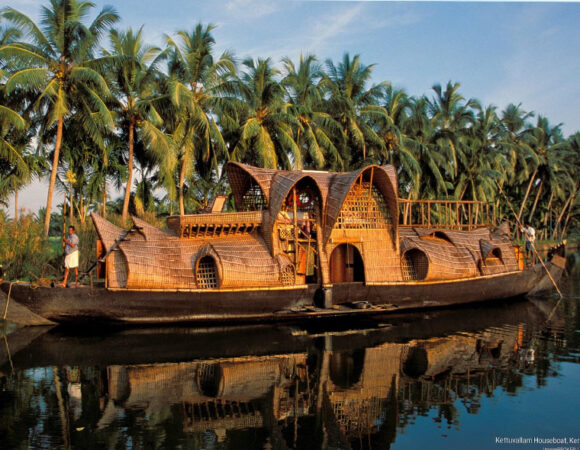 Kerala- Munnar - Thekkady - Alleppey